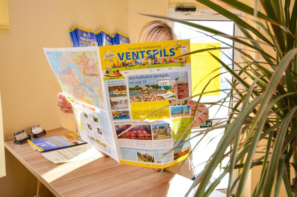 Veldzes Nams Hotel Ventspils Bagian luar foto